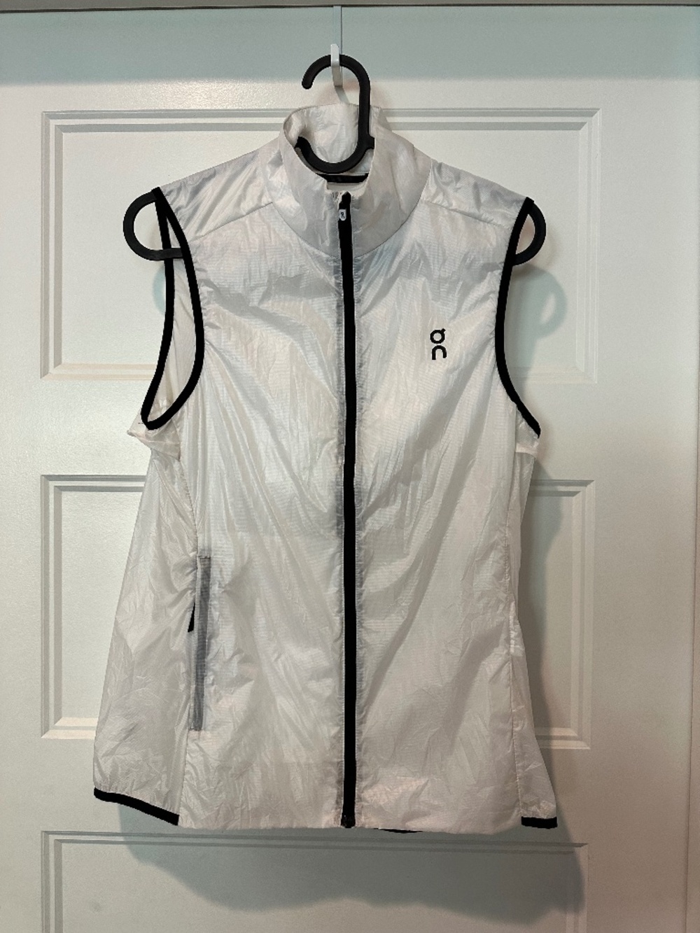 ON all weather running vest